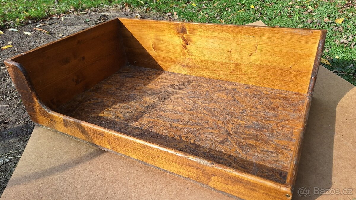 Bytelný psí pelech - 2