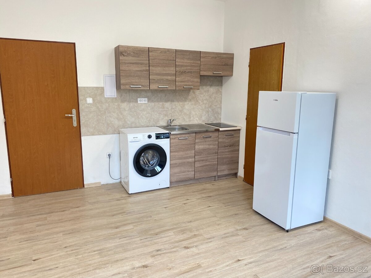 Pronájem bytu 1+kk, Hranice, ul. Galašova, 21 m2 - 2