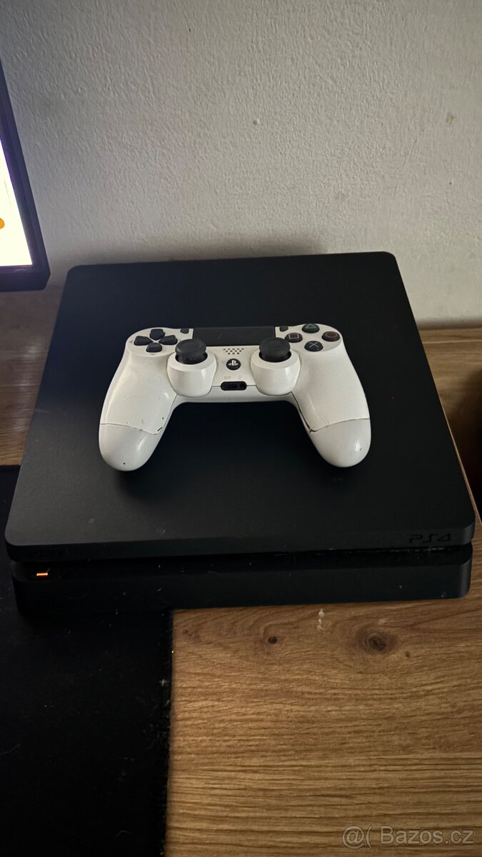 PlayStation 4 Slim 1 Tb - 2