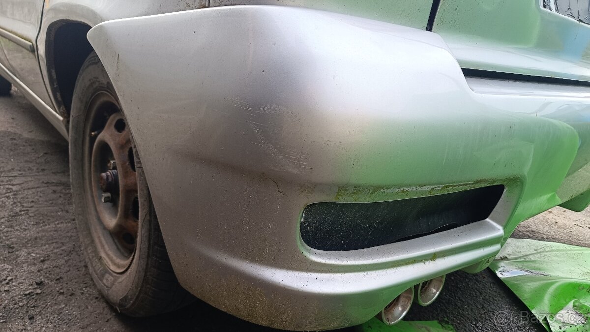 Náhradní díly na Felicia - 2