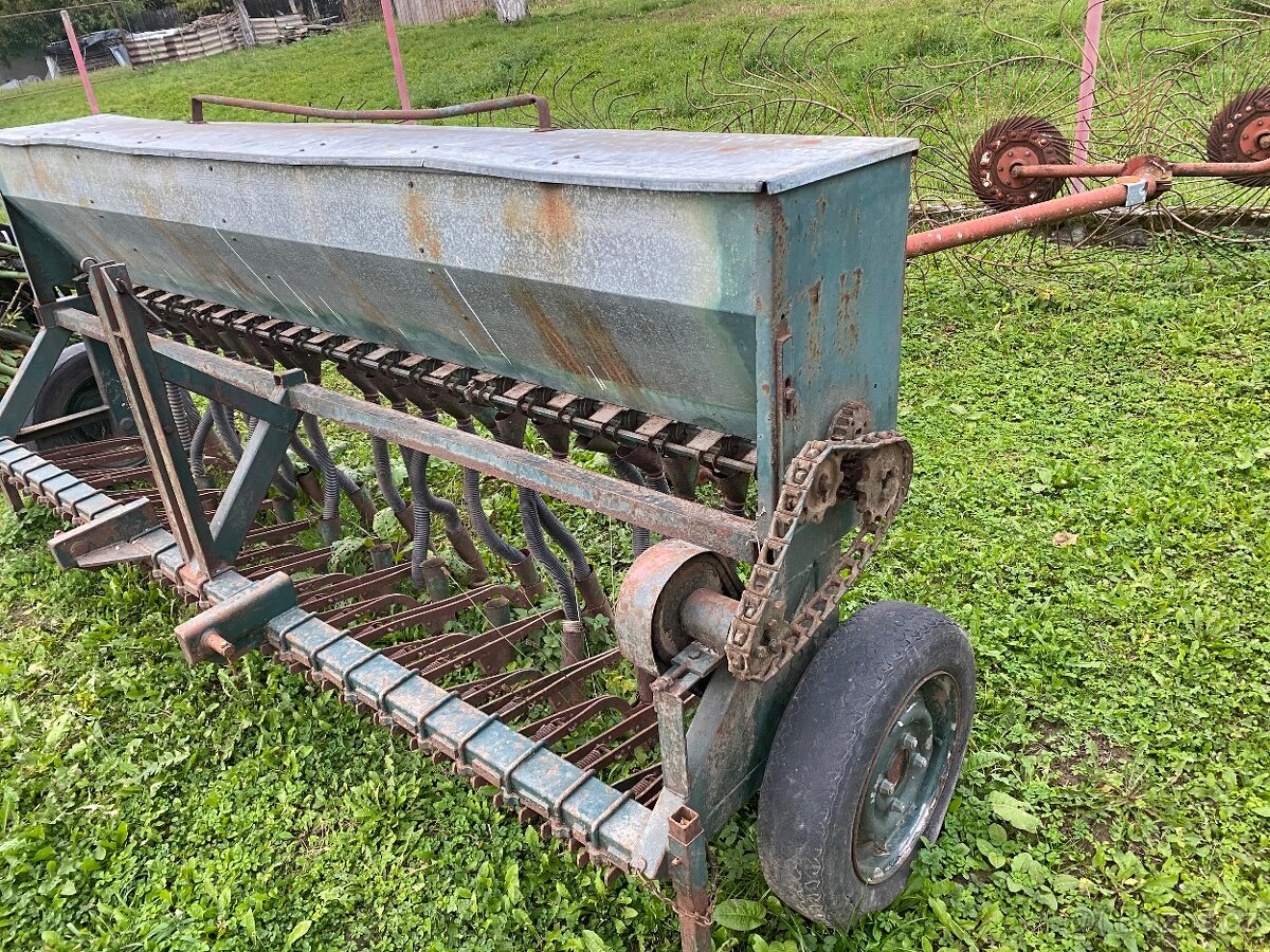 Secí stroj Roudnicky 3m - 2