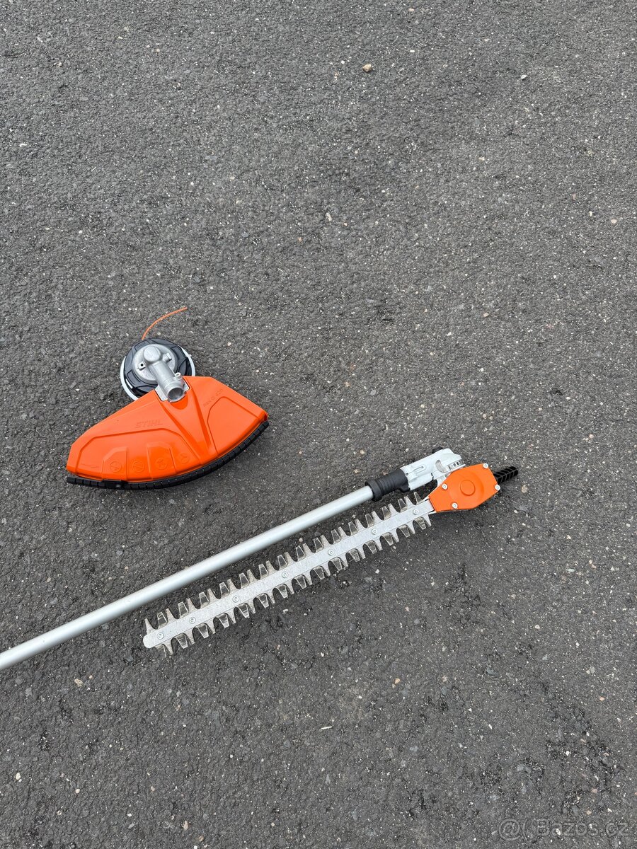 Prodám ZÁDOVÝ MOTOROVÝ KŘOVINOŘEZ a nůžky na živé ploty. - 2