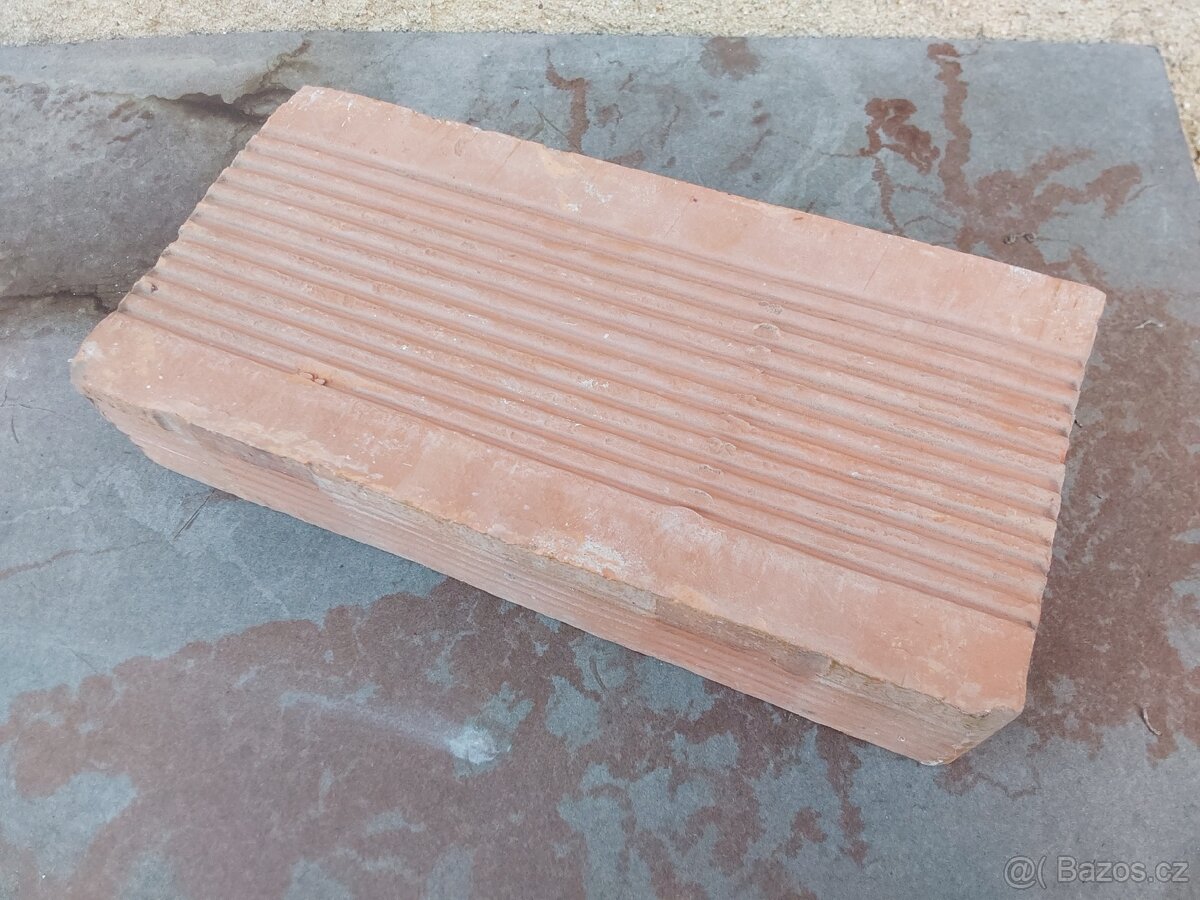 Prodám duté pálené cihly - 2