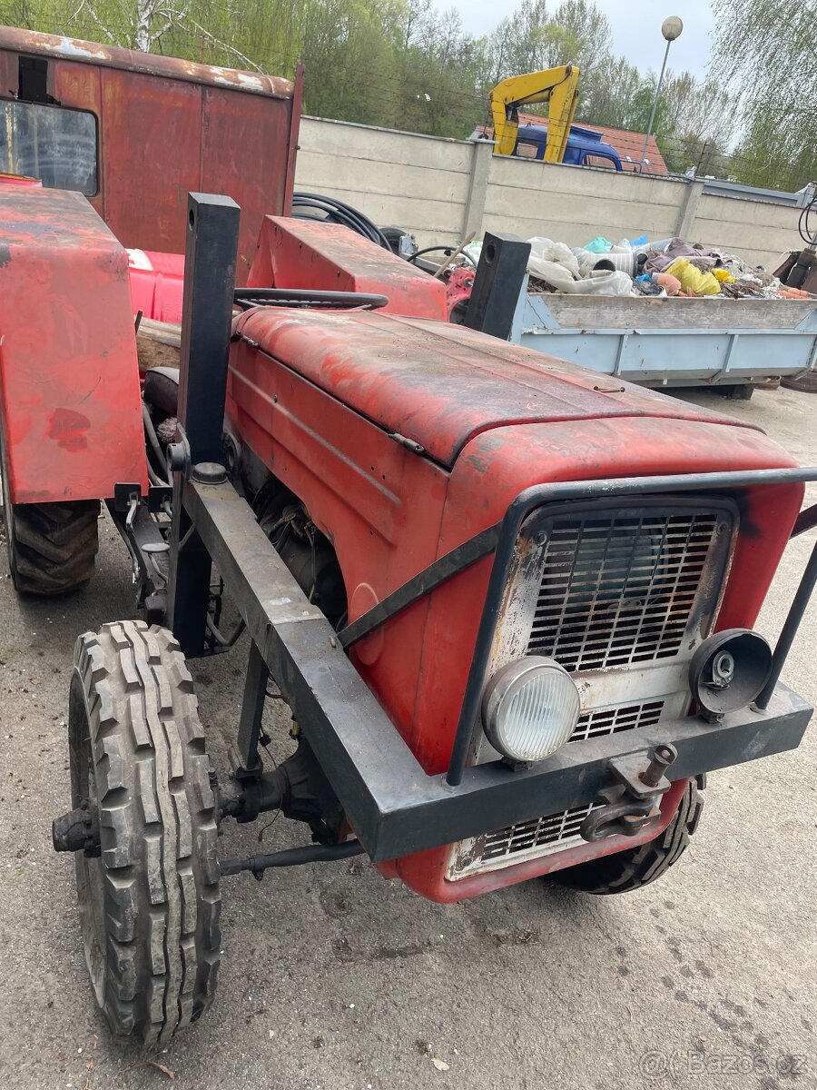 Malotraktor 2011 4x4 - Traktor domácí výroby - 2