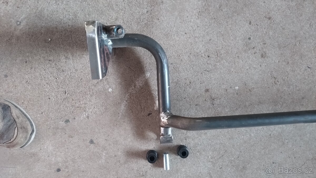 Přívěsný vozík páv 100 - 2