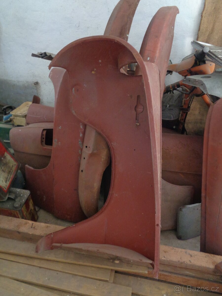 Škoda 1000MB nový předni blatník - 2