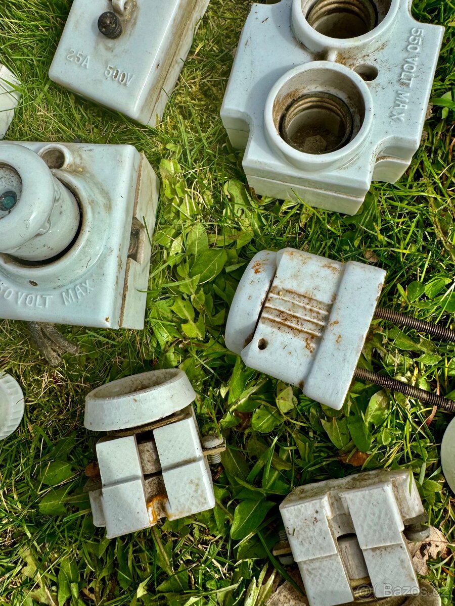 Keramické retro elektro kryty - 2