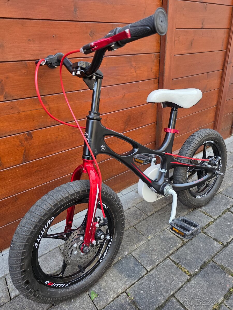 Detske kolo Royal Baby - 2