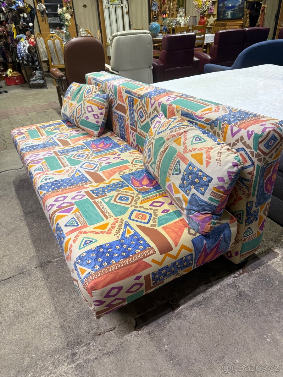 Rozkládací gauč - 2