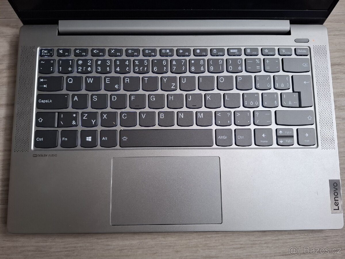 Výkonný a elegantní notebook Lenovo IdeaPad 5 - 2