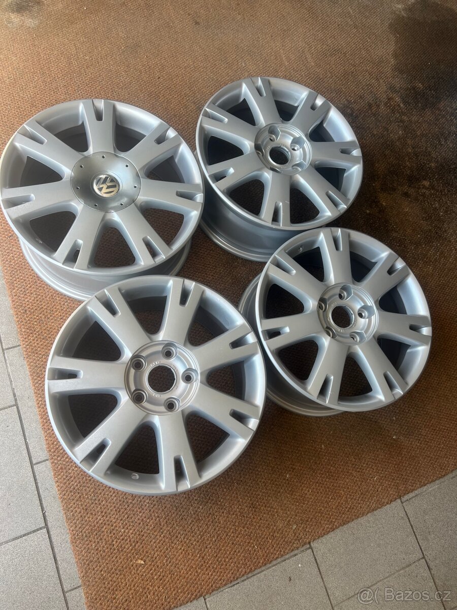 Alu kola 18” 5x130 originál VW - 2