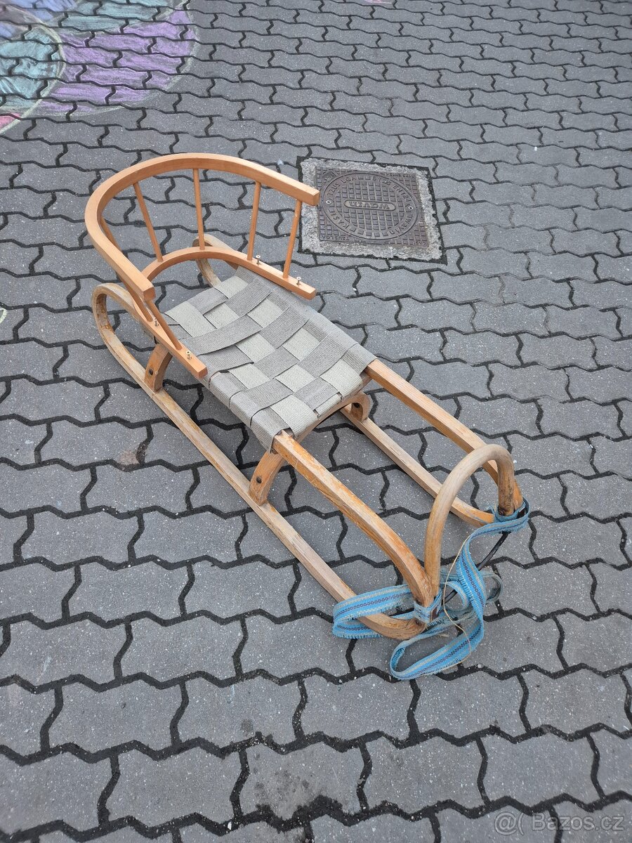 Prodám sáňky - 2