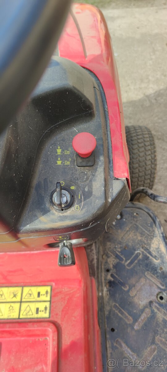 Zahradní traktor Mountfield - 2