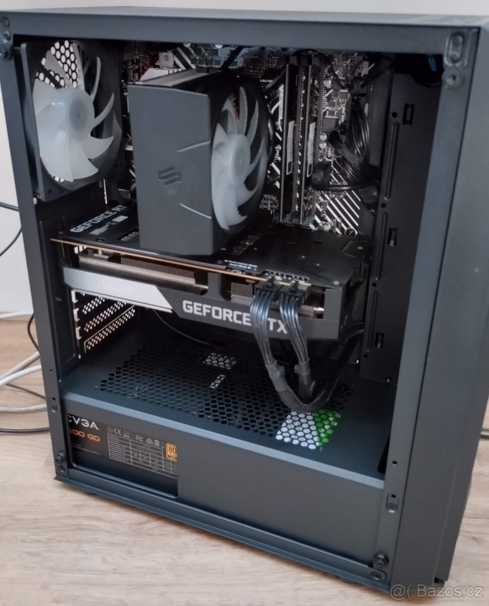 Herní PC s i5-12400F, RTX 3070 a novým 24" 180Hz FreeSync H - 2