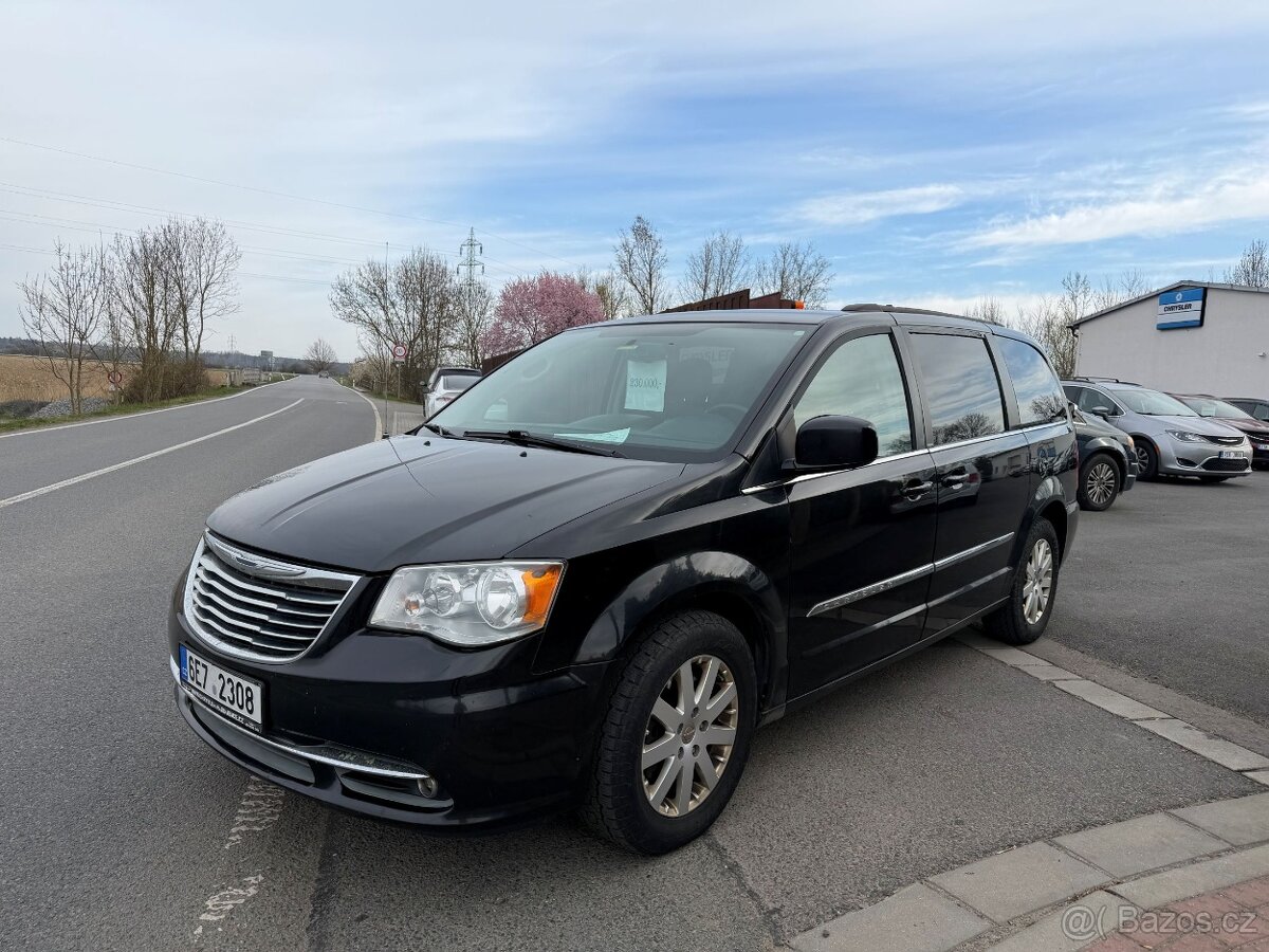 Chrysler Town Country 3.6 LPG RT DVD Kůže 2014 - 2