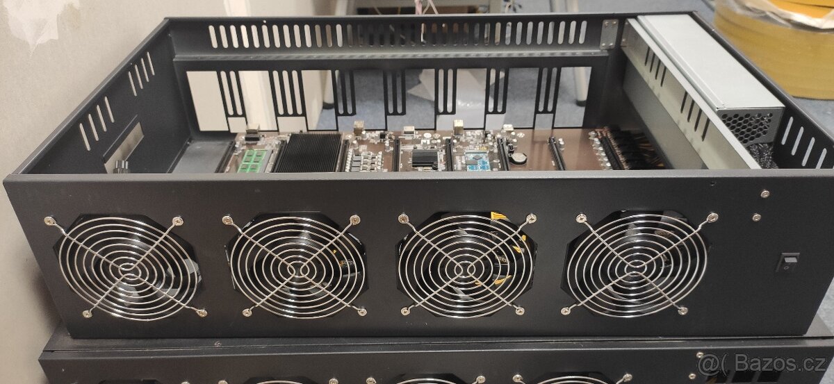 Mining rig close case 8slot - 2