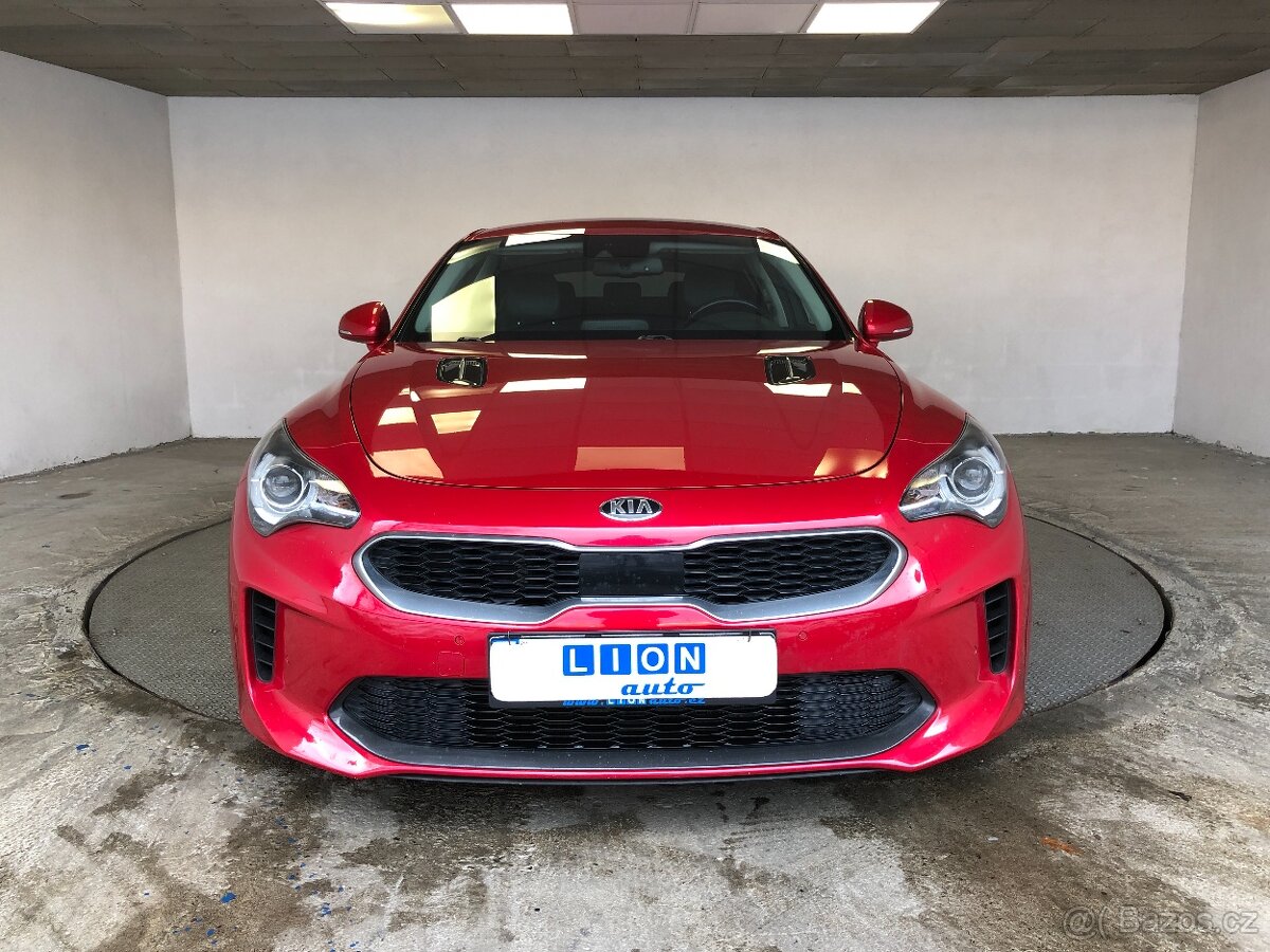 KIA STINGER 2.2 CRDI - 2