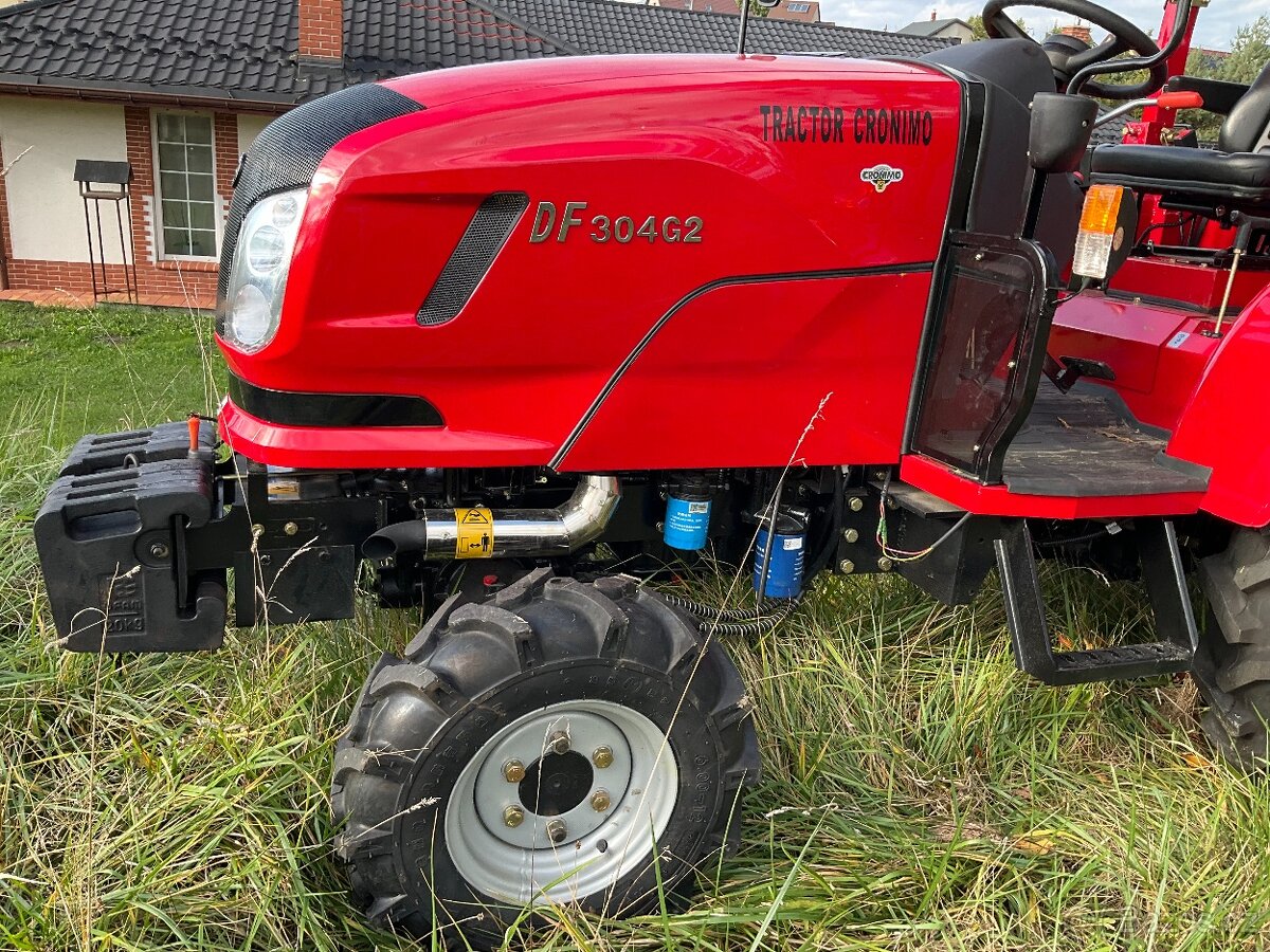 Robustní malotraktor 30 koní, 4x4 na SPZ, 1550 kg - 2