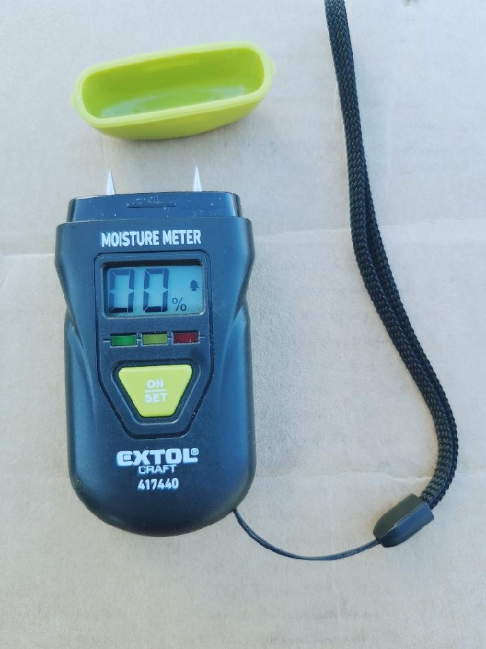 Vlhkoměr pro měření vlhkosti dřeva, omítky a podobných mater - 2