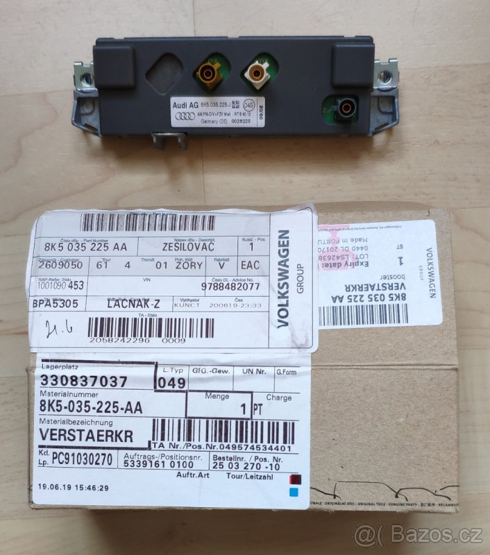 Zesilovač antény Audi A4 (8K5035225AA) - 2