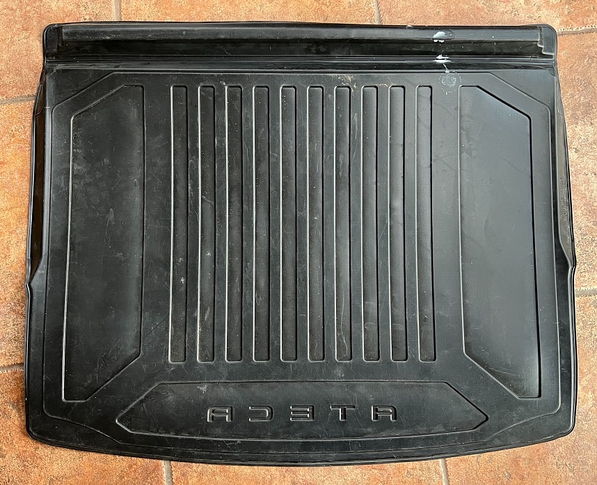 Gumová podlaha kufru Seat ATECA - 2