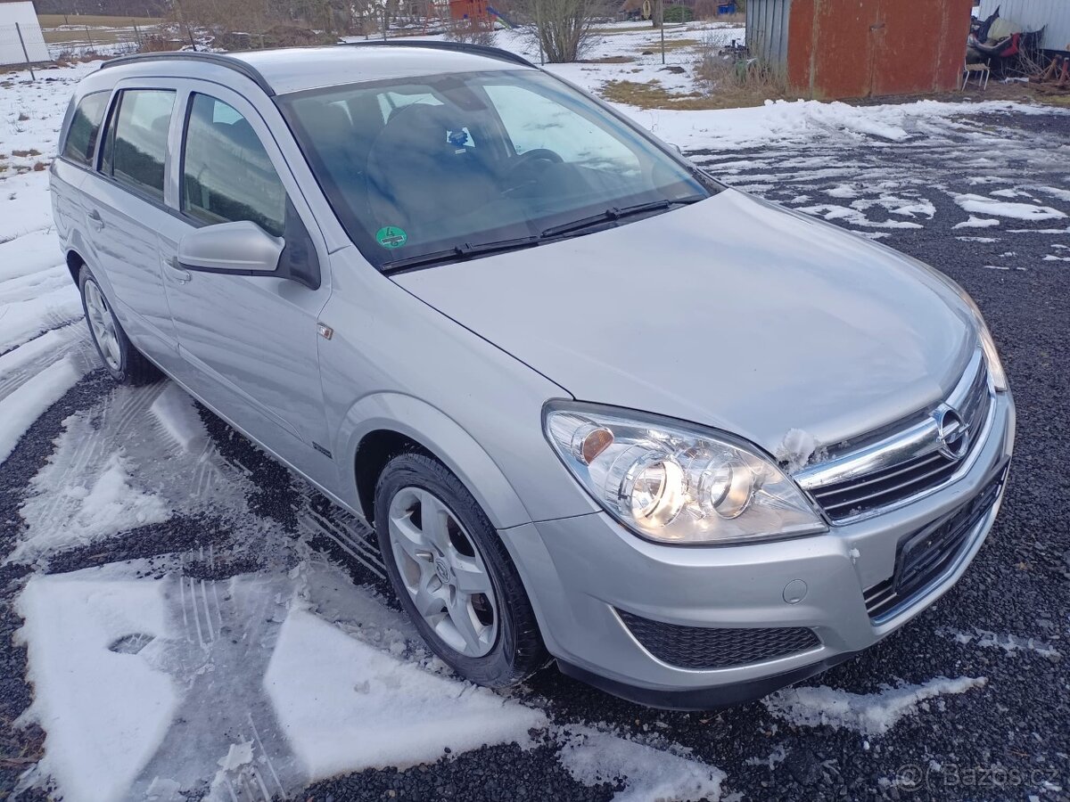 Opel Astra H 1.6 77Kw RV.2007 - 2