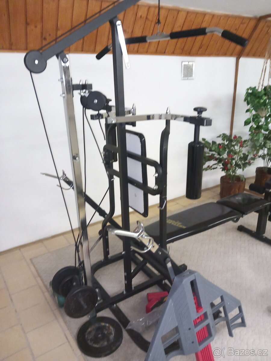 Posilovací stroje - 2