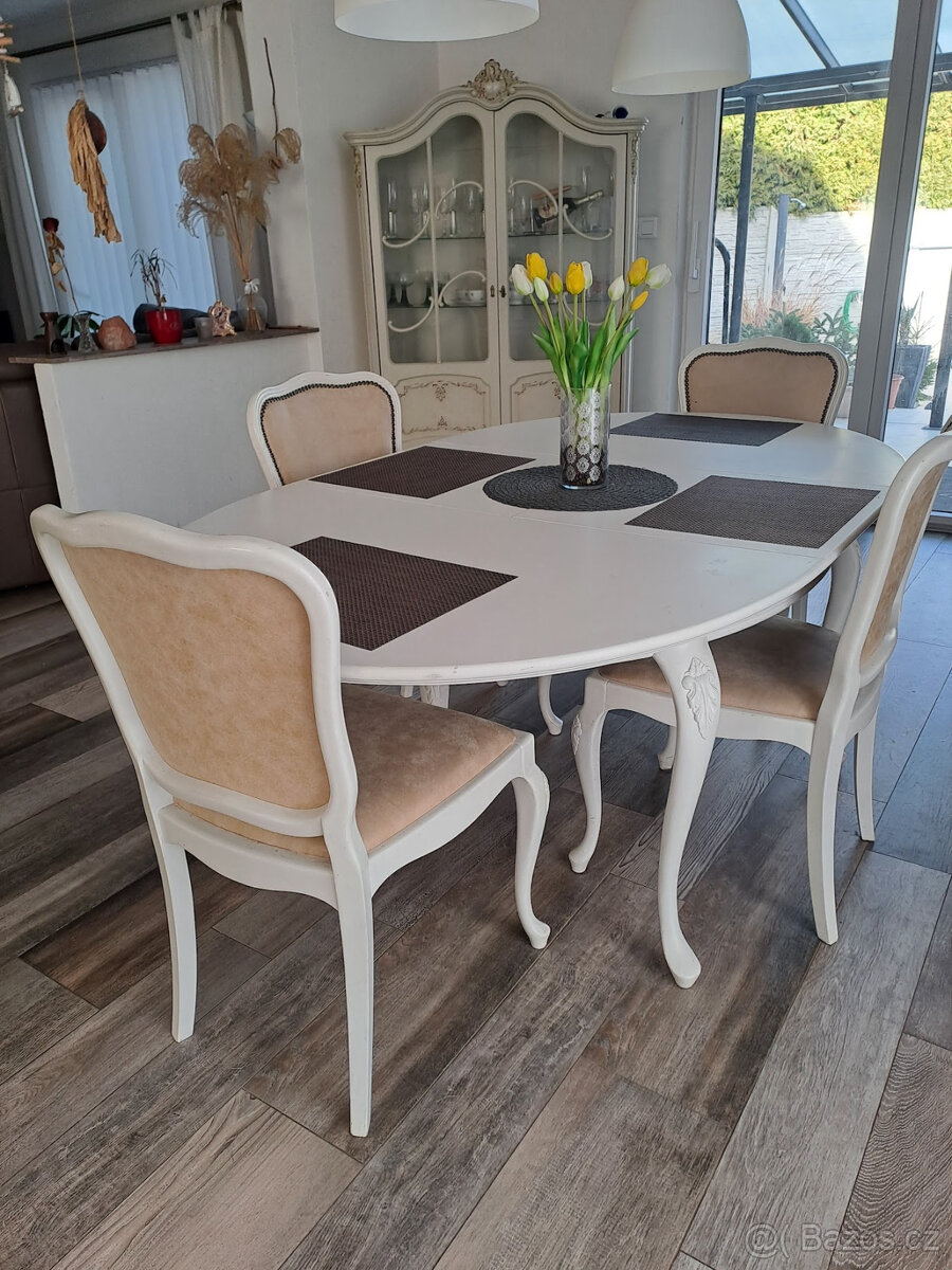 Luxusní nábytek ve stylu Ludvik XIV - 2