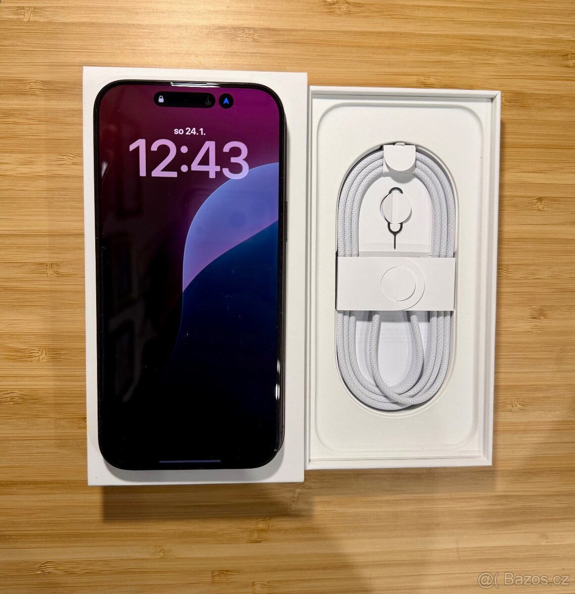 Apple iPhone 16 Pro Max // AirTag 4 pack ZDARMA - 2