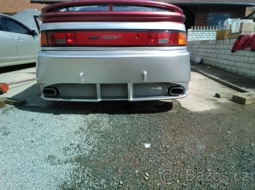 narazníky,spojlery mazda 323F - 2