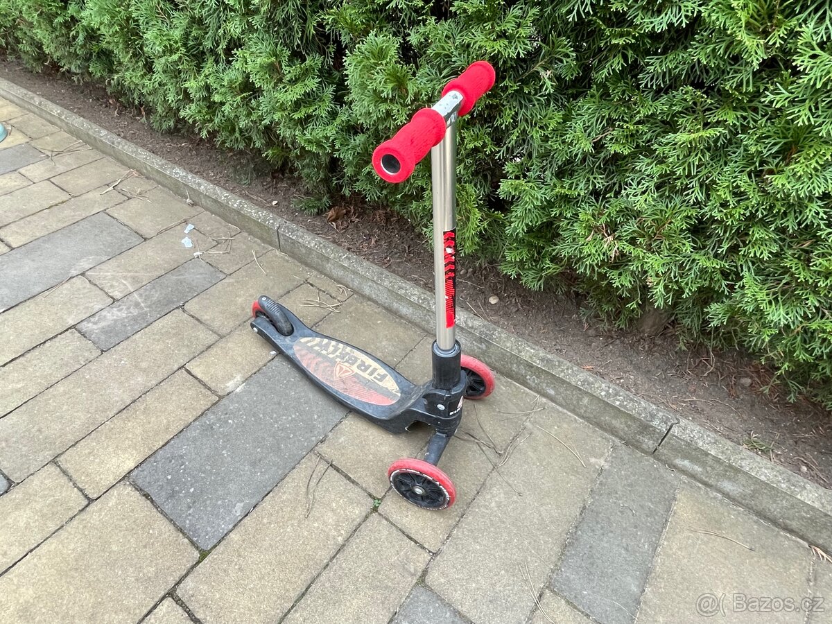 Dětská koloběžka - 2