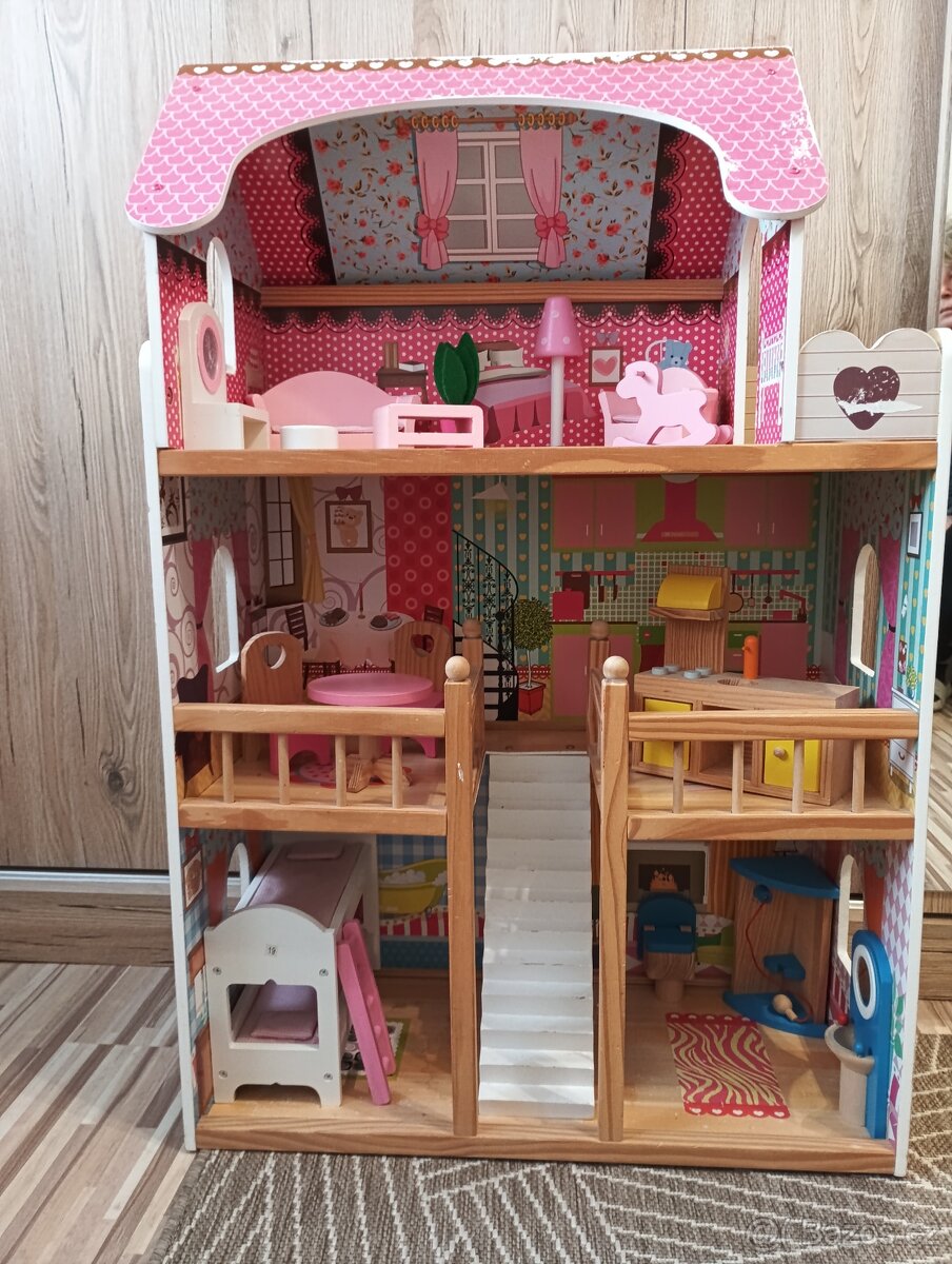 Domeček pro panenky - 2