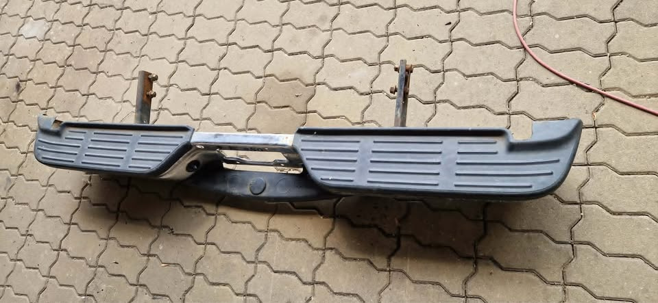 Ford F 250 / 350 - 2