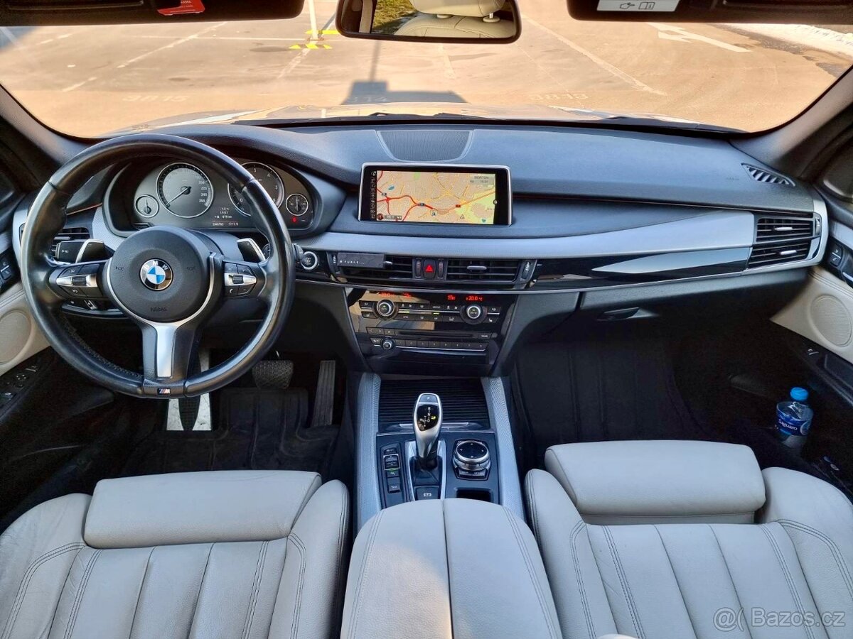 BMW X5 3.0d M-paket - 2