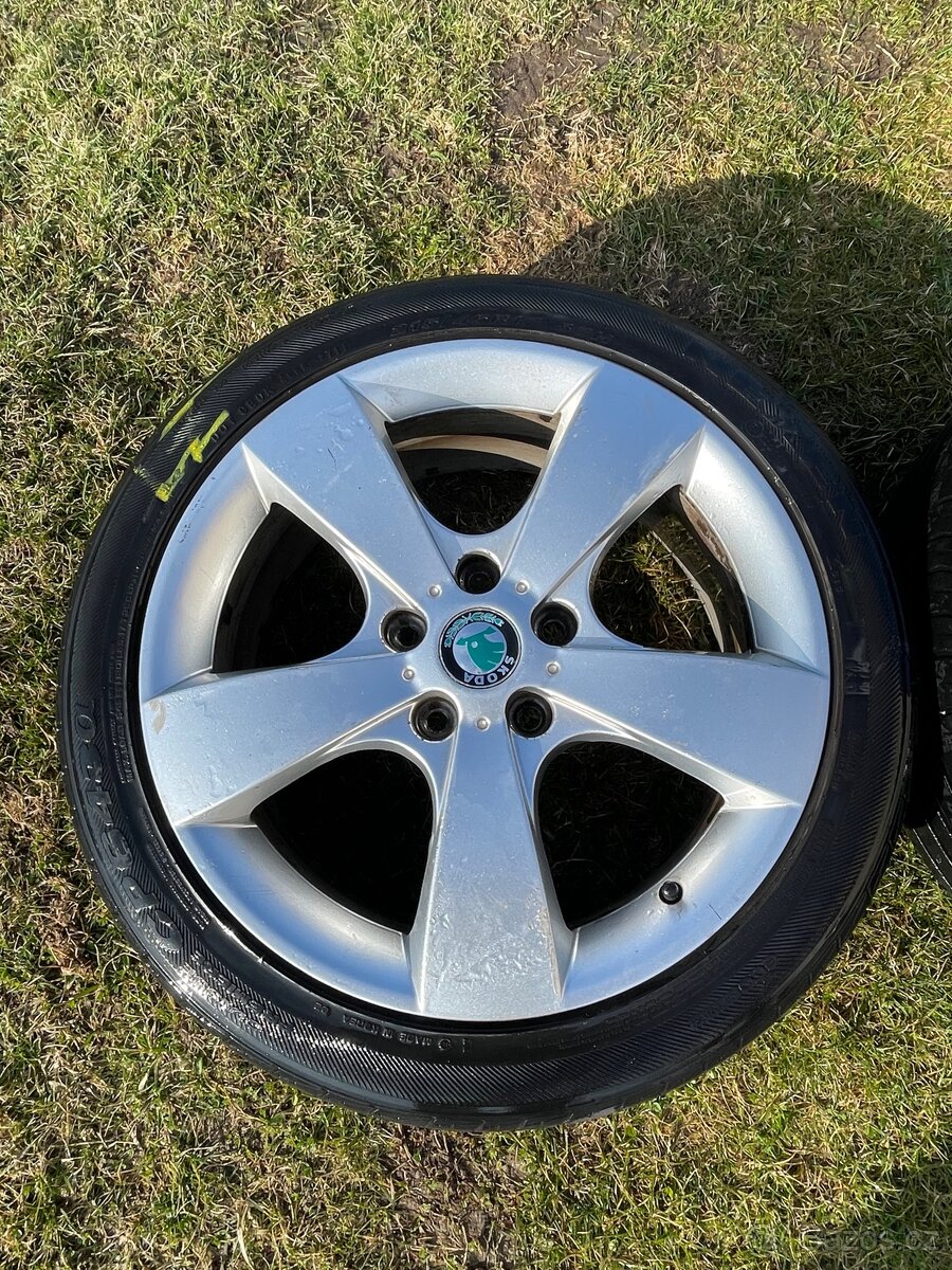 Alu kola 5x112 R17 originál Škoda - 2