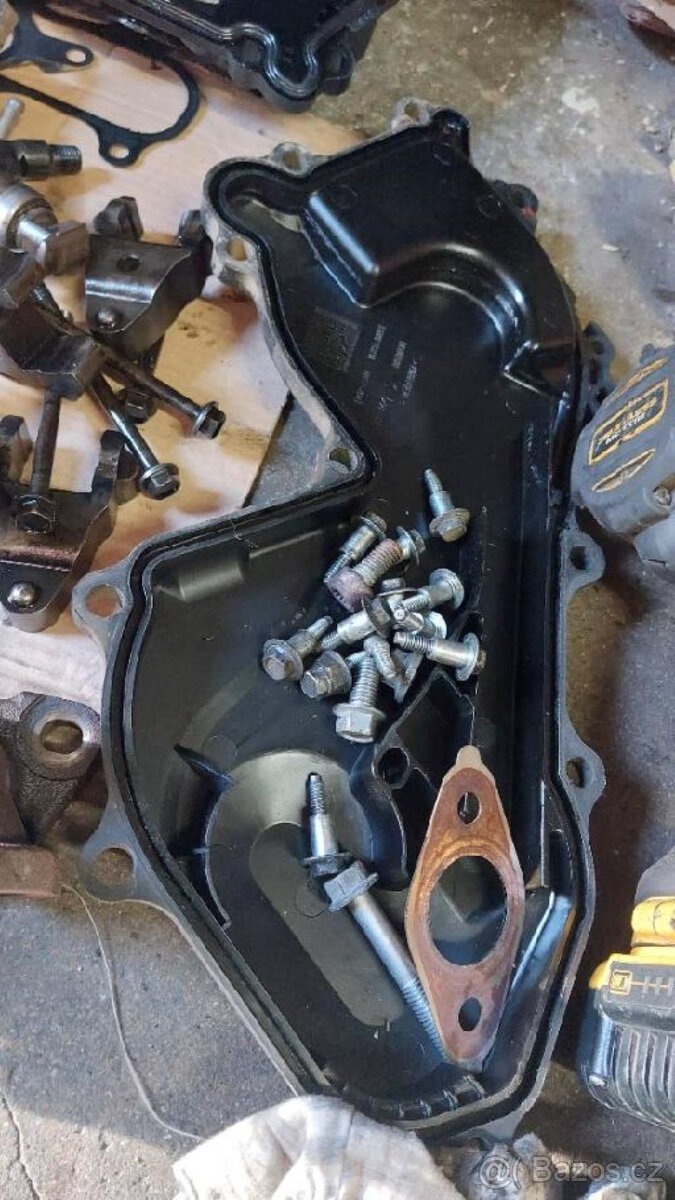 Díly motoru 2,5dci 140kW Nissan Navara/Pathfinder 2010- - 2