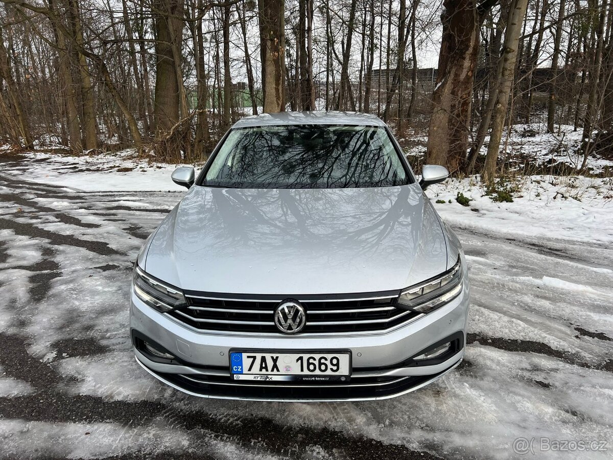 Volkswagen Passat 1.5 TSI DSG, servis pouze ve VW - 2