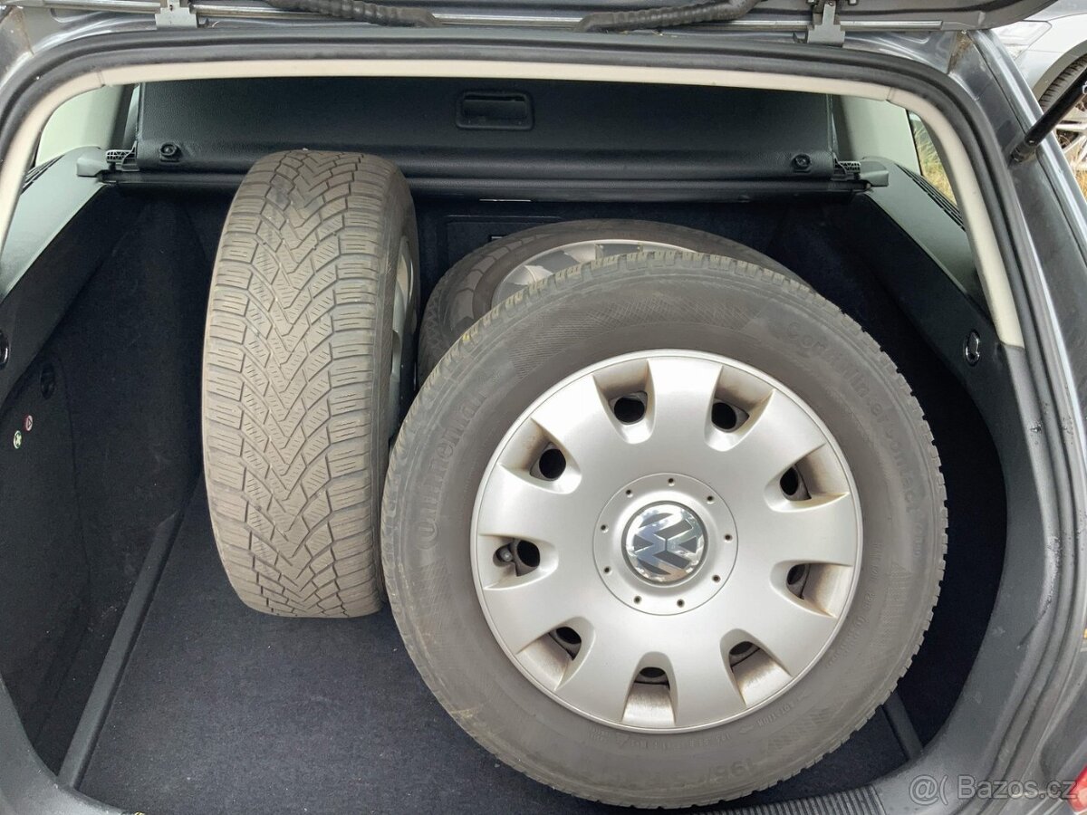 Volkswagen Golf variant 5 V 1.6 Mpi 75KW 158 tis km r.3/2008 - 2