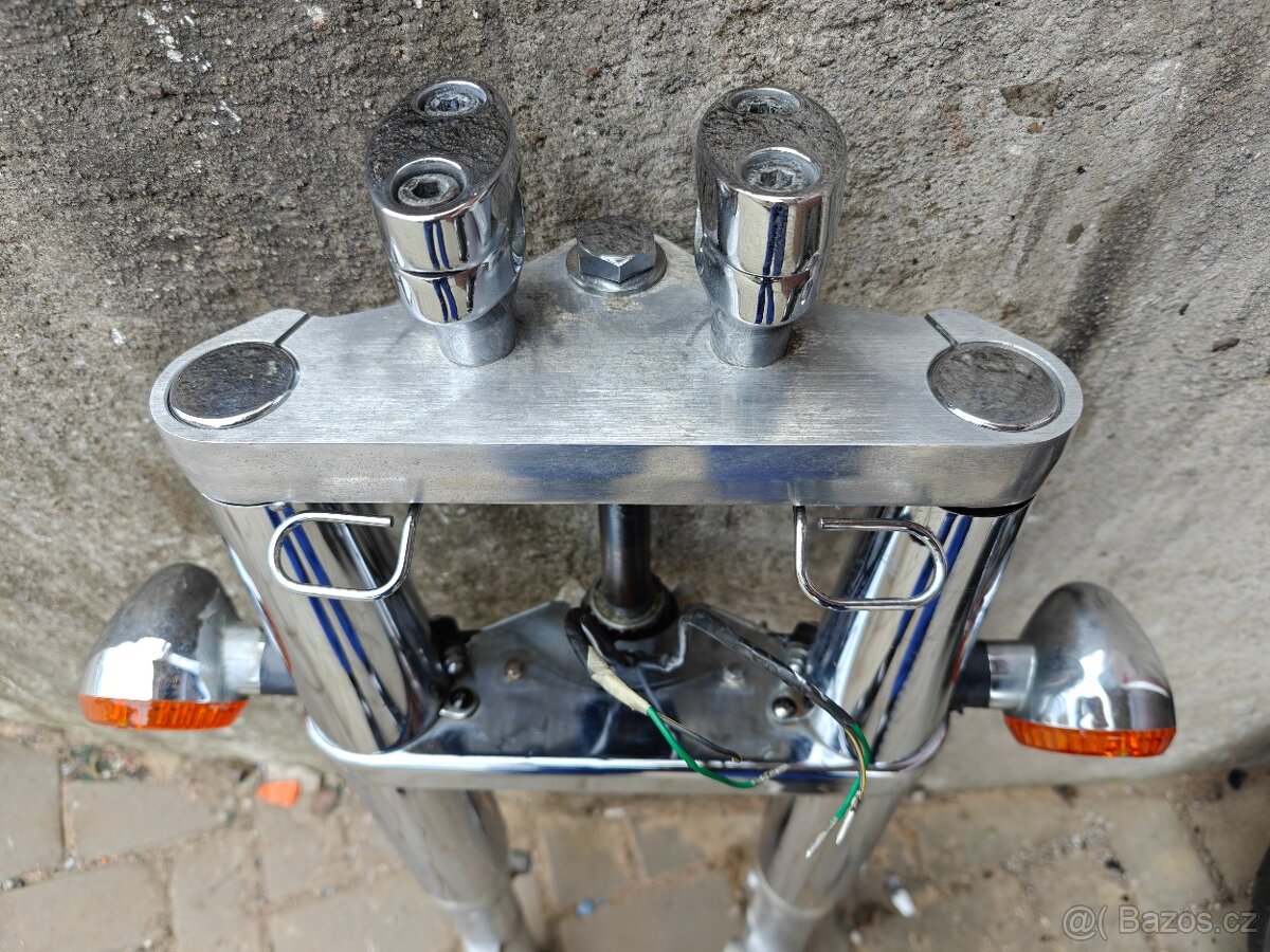 Kawasaki VN 800 Vulcan - přední tlumiče - přední a zadní kol - 2