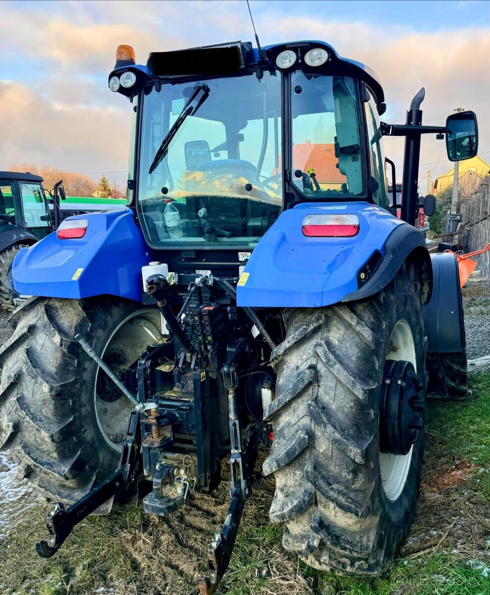 New holland t5 - 2