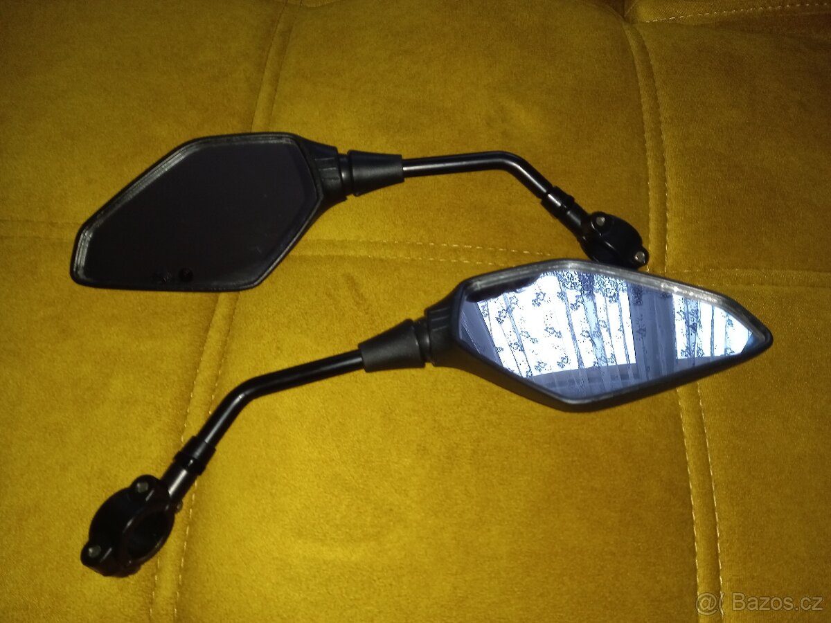 Prodám nové zrcátka. - 2
