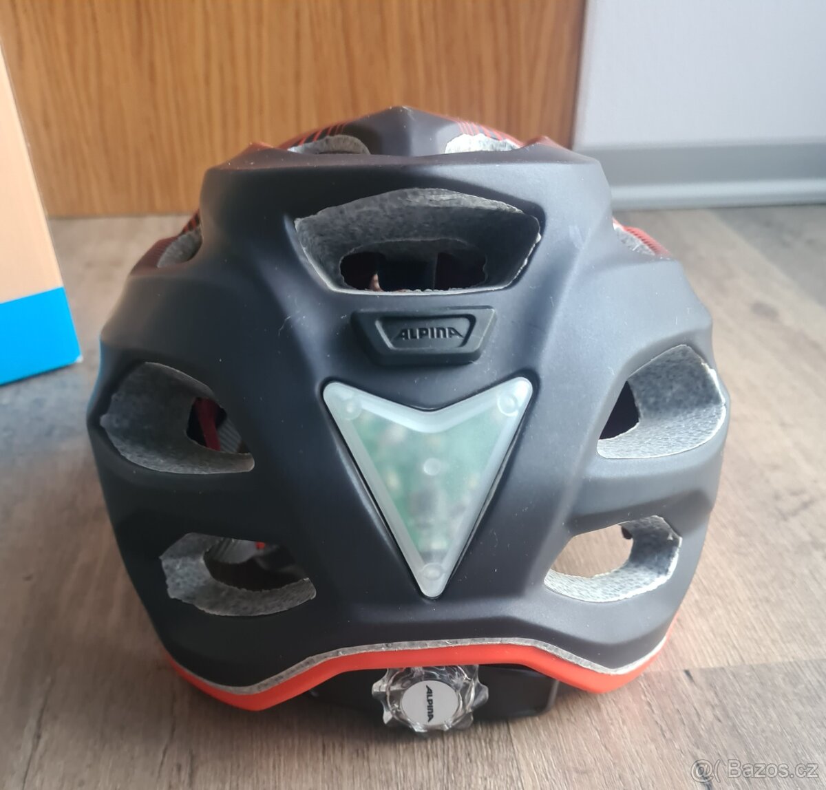 Helma na kolo Alpina dětská vel. 51-56 cm - 2