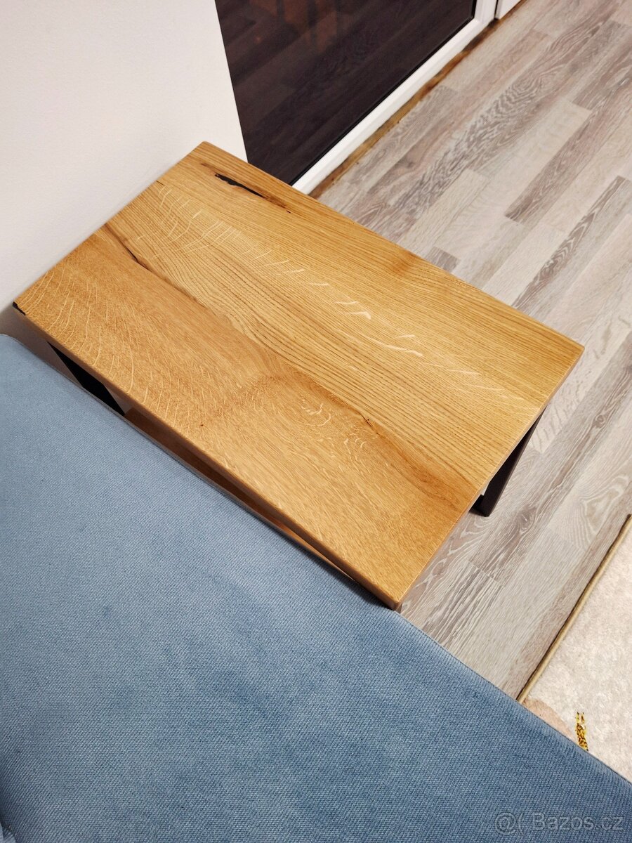 Odkládací stolek z dubu, 2 patra - 2