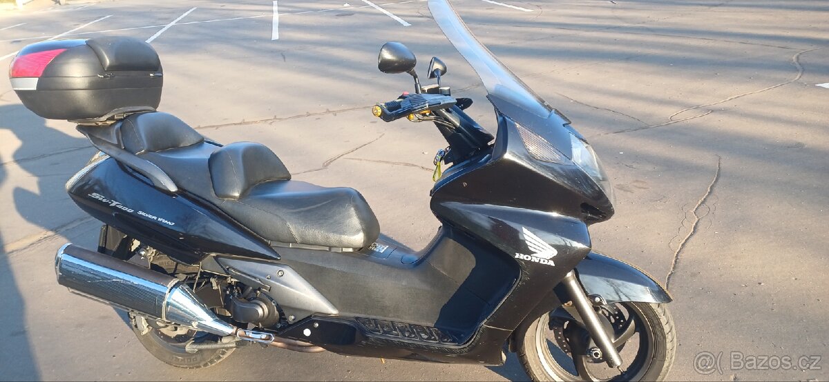 Honda Silver Wing FJS 400 - 2