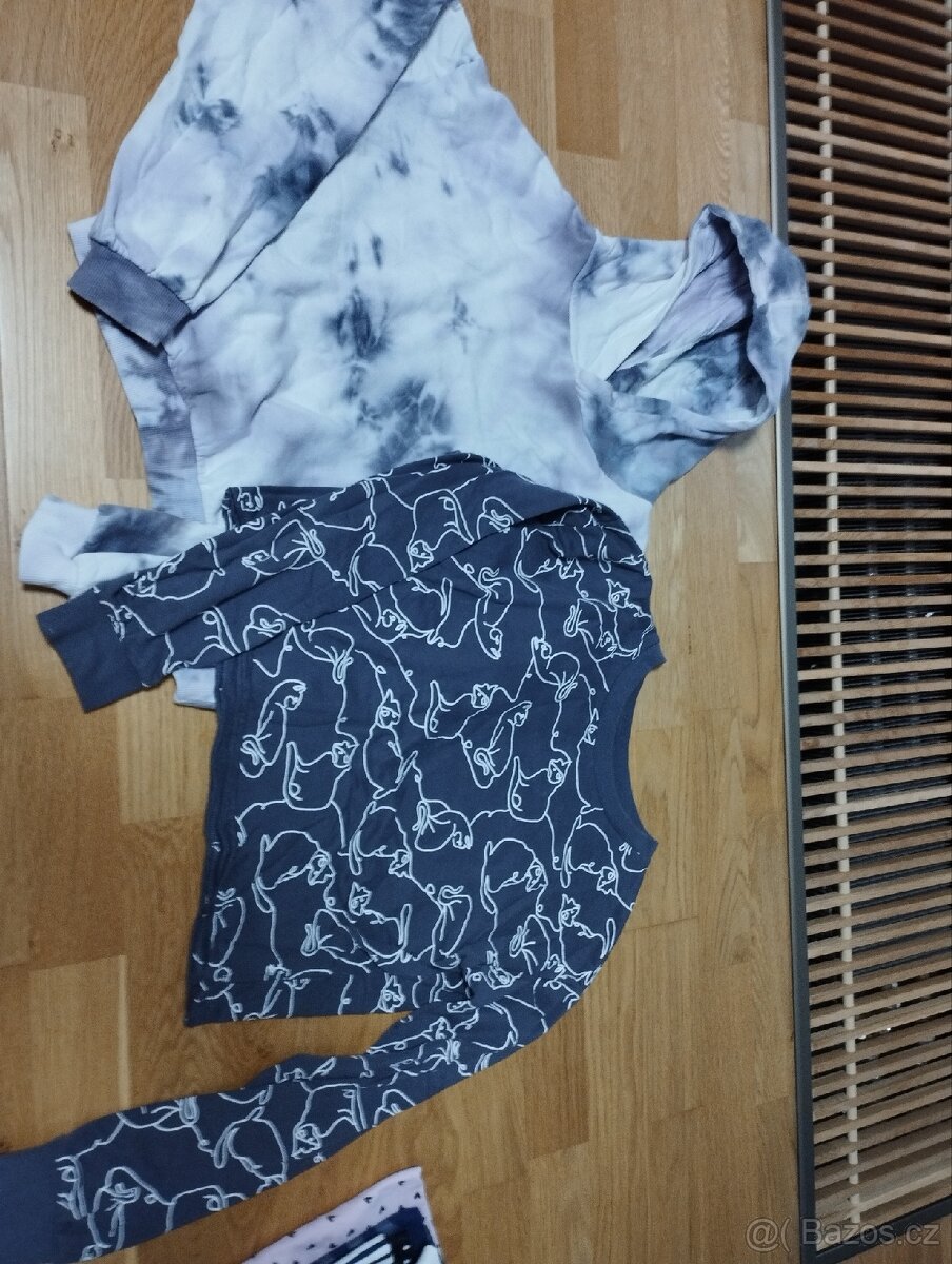 Dívčí oblečení 158/164 - 2