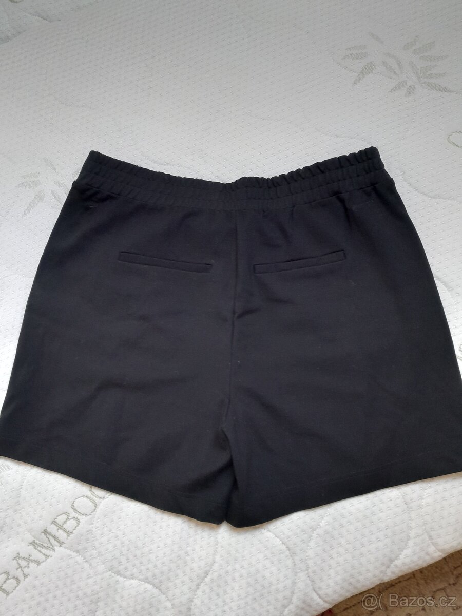 Dámské kraťasy vel. 42 - 2