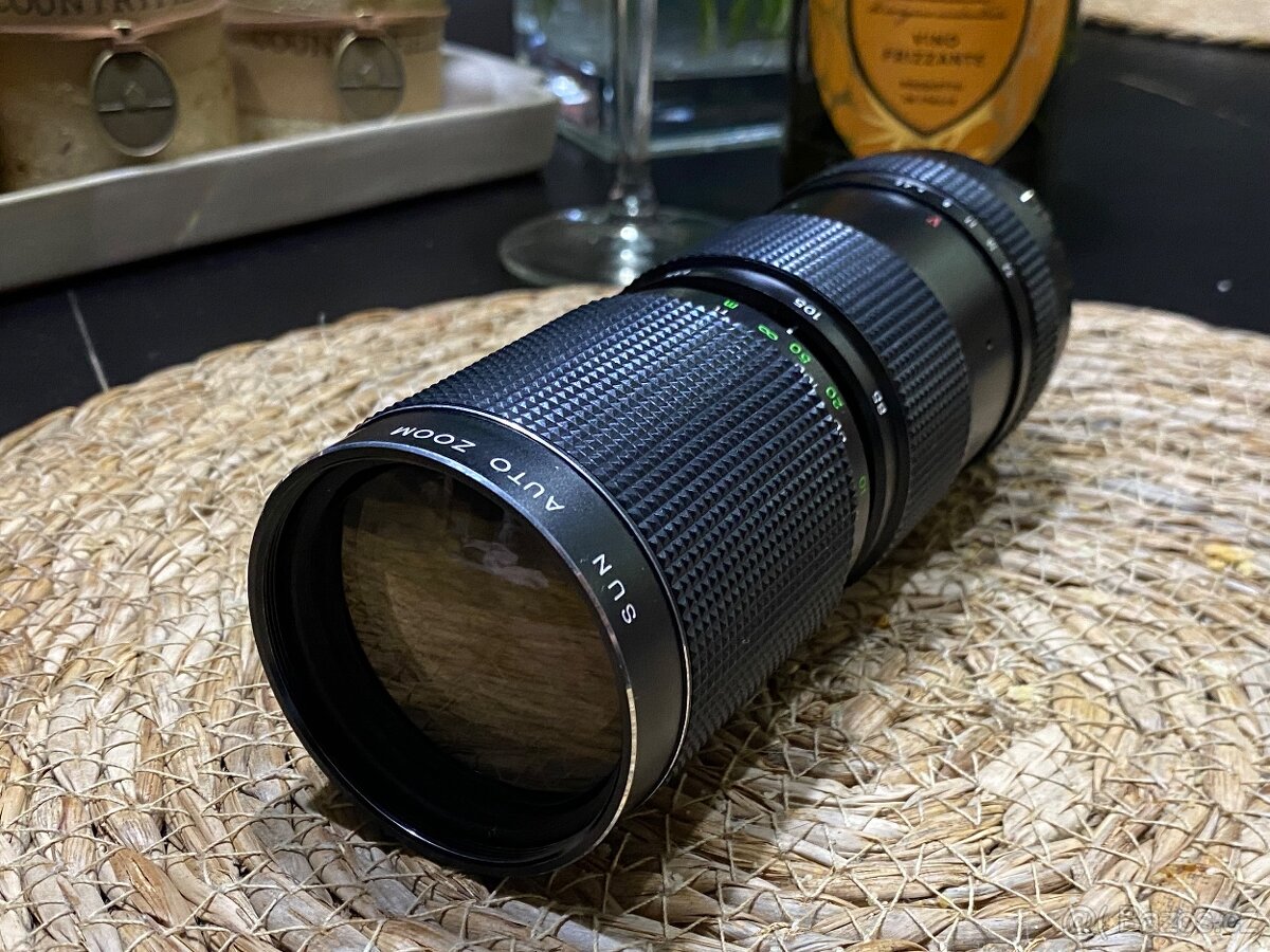 SUN Zoom 85–210mm f/4,5 (M42) - 2