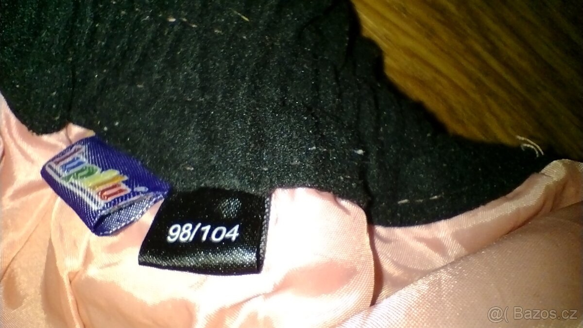 Dívčí lyžařské kalhoty velikosti 98/104 - 2