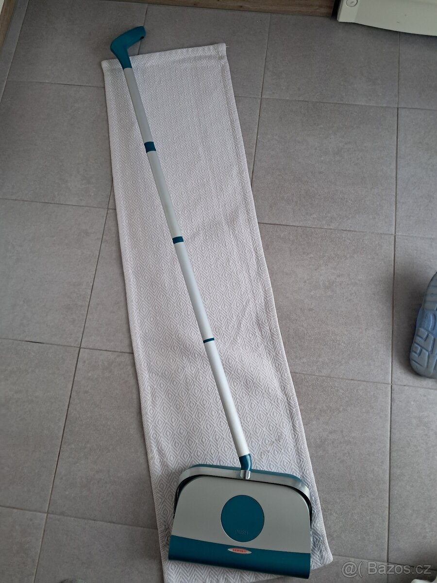 Mechanický zametač Leifheit - 2