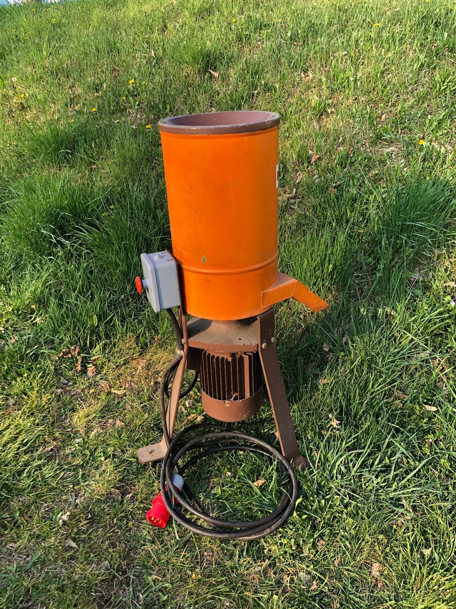 DRTIČ OVOCE TOVÁRNÍ VÝROBY - 2